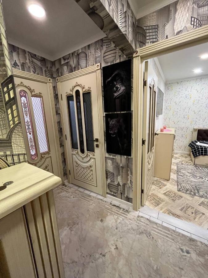 Уютная Трёхкомнатная Квартира В Центре Алматы Almatý Exterior foto